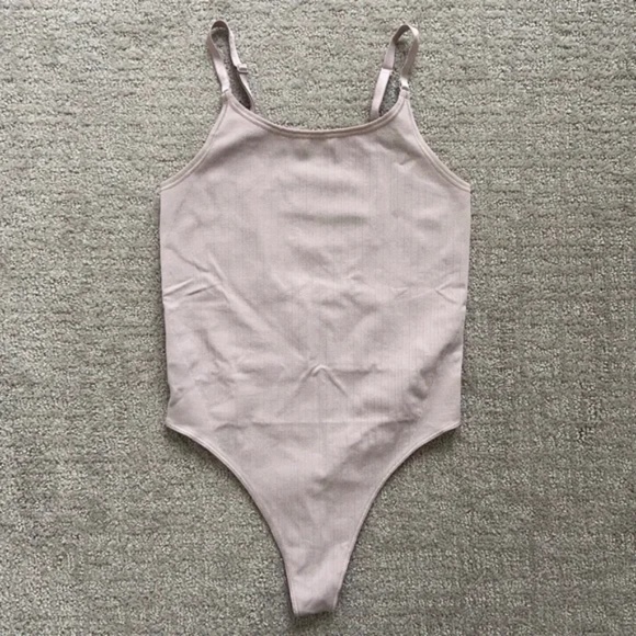 NWOT Lululemon Bodysuit - Picture 1 of 6